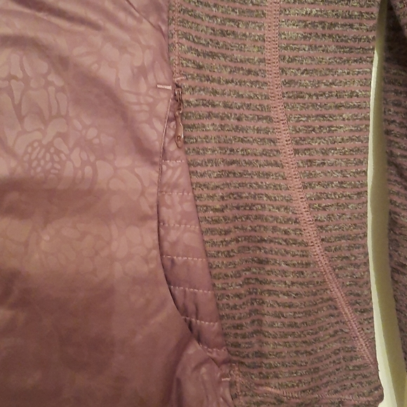 Lululemon jacket - Picture 2 of 4
